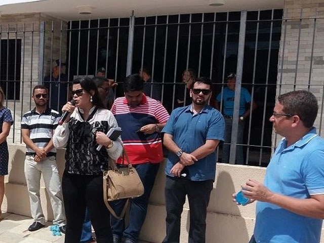 Vereadores participam de Ato PÃºblico em prol do FÃ³rum de PoÃ§o Branco